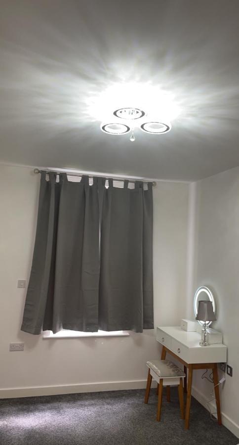 Fs Luxury Apartments Лондон Екстериор снимка