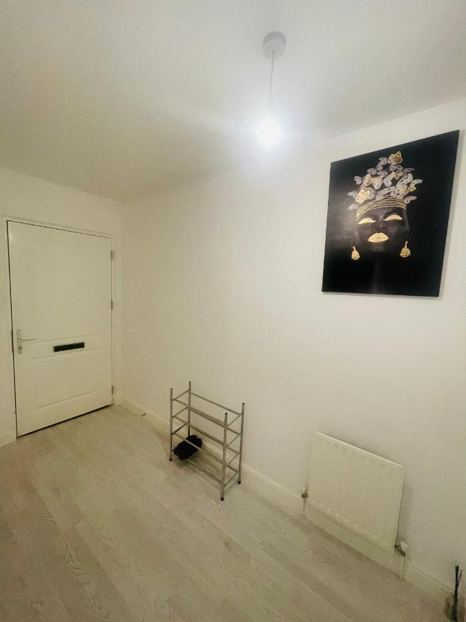 Fs Luxury Apartments Лондон Екстериор снимка